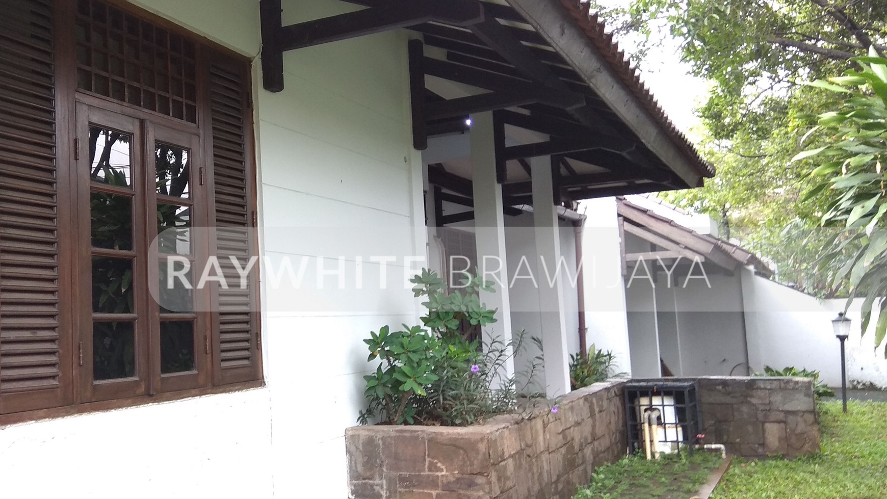 Rumah Siap Huni Kemang Raya 