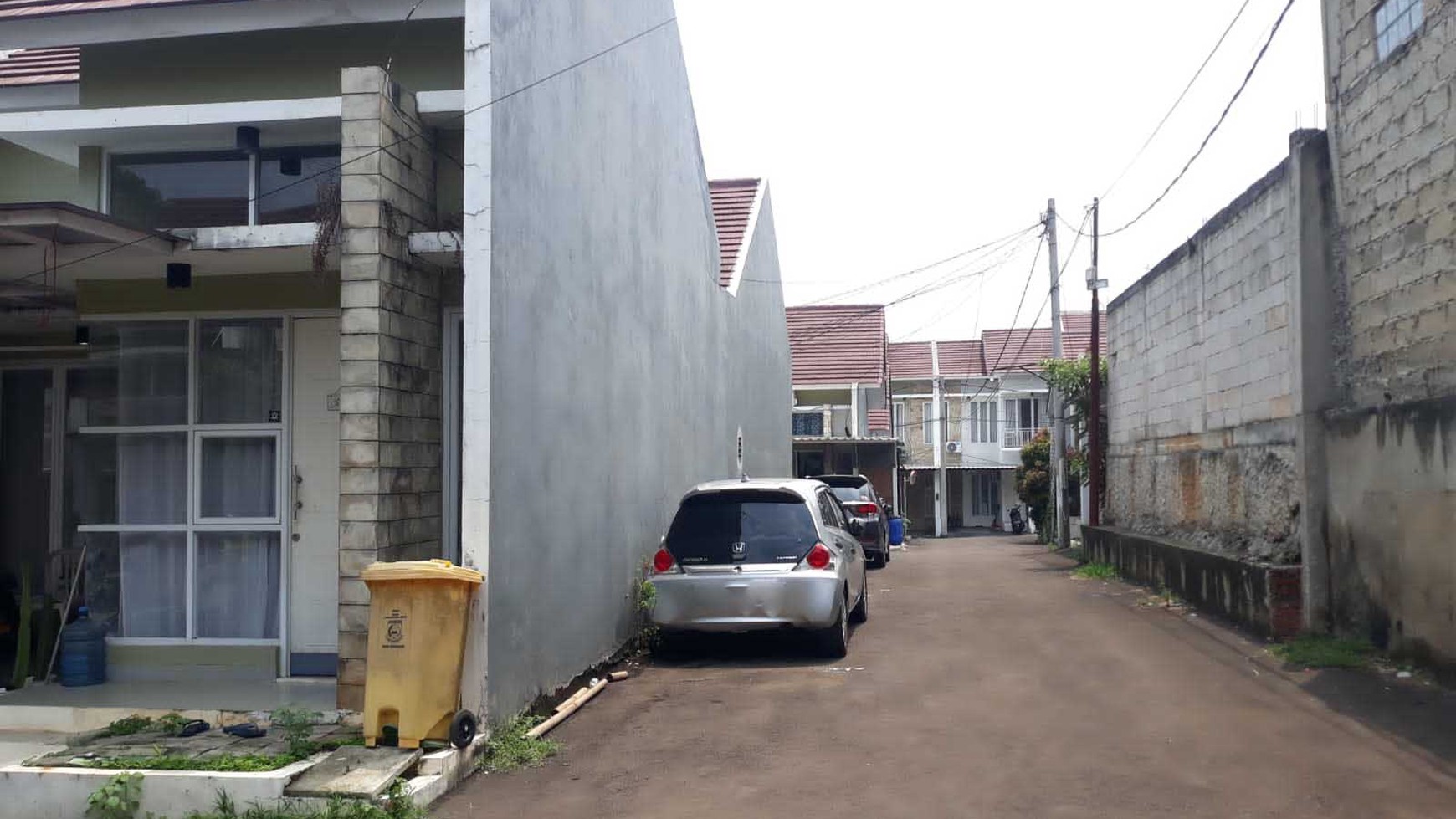 Rumah Minimalis Dalam Cluster dan Hunian Nyaman @Serua Indah, Ciputat