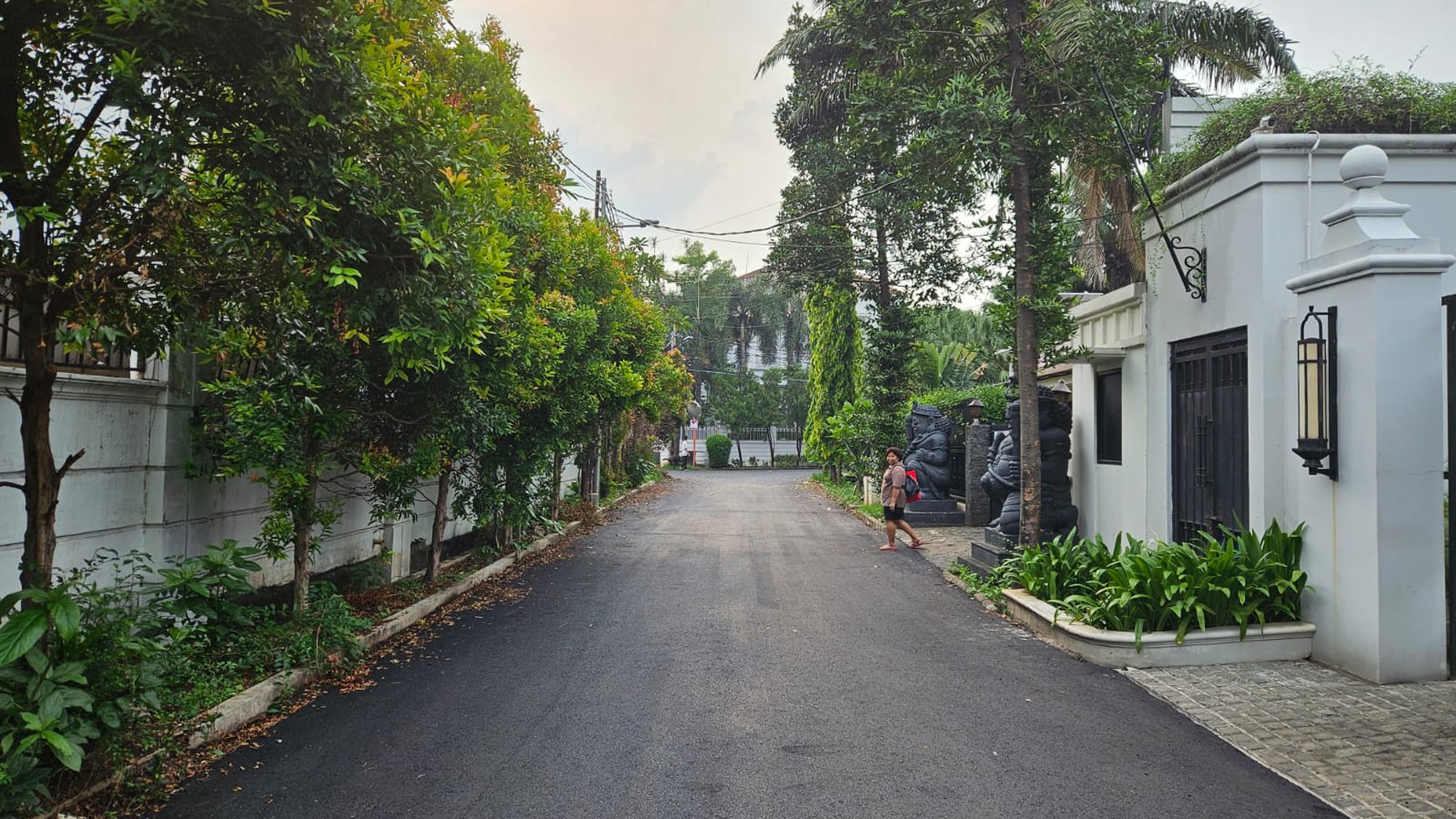 Rumah Bagus Siap Huni di Jl Kemang Jakarta Selatan