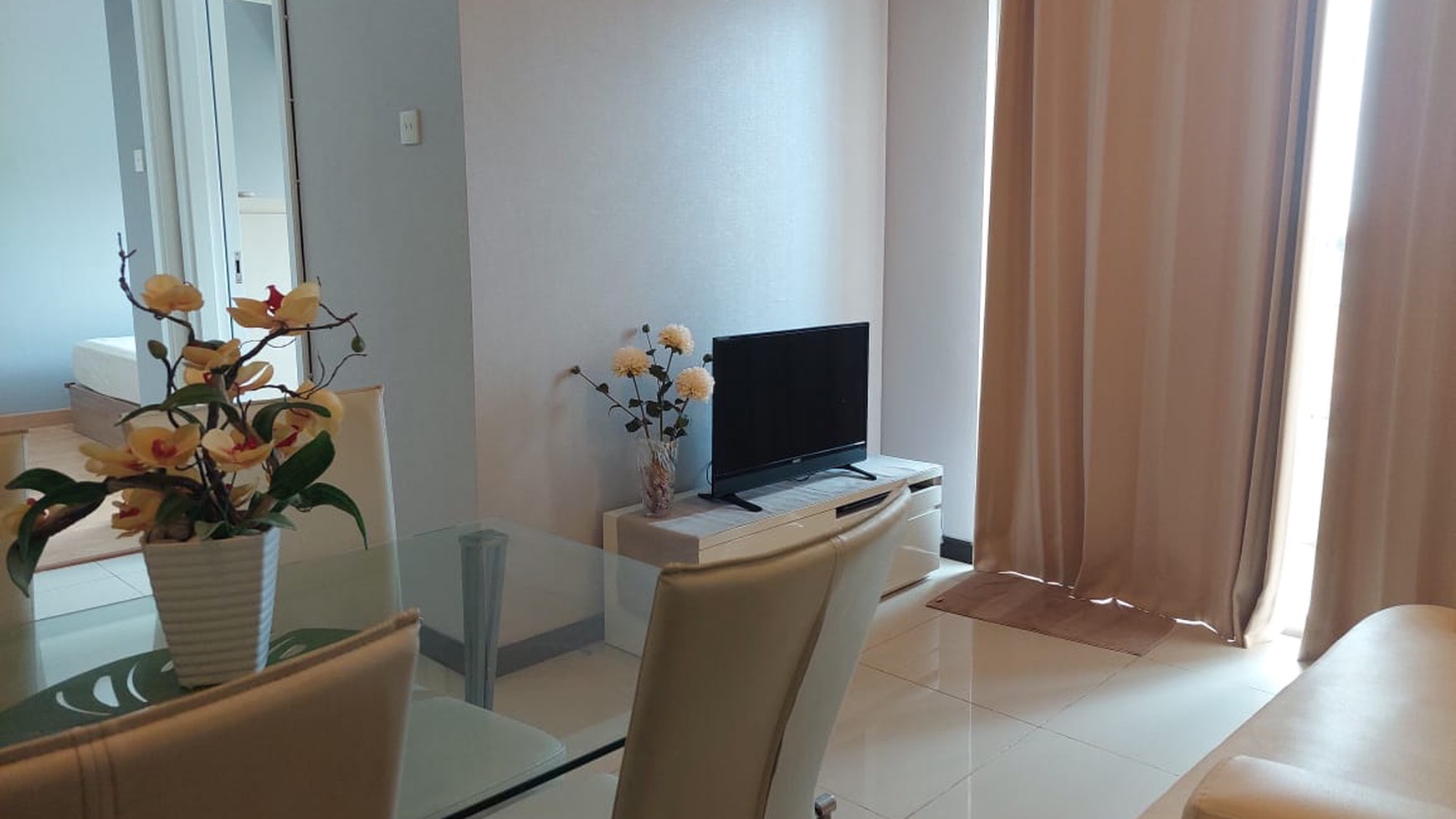 Dijual/sewa Apartemen Waterplace Type 2Br, Full Furnish. Pakuwon Mall