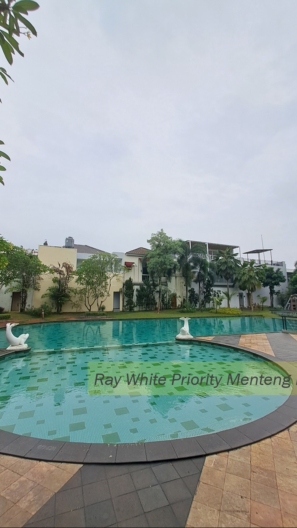 Rumah Semi-Furnished di Kawasan Eksklusif Pondok Hijau Golf, Gading Serpong, Tangerang Selatan