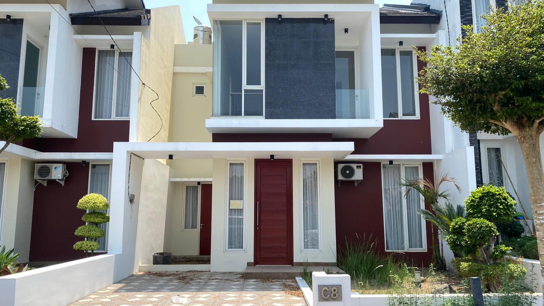 Dijual Rumah Mewah di Grand Emerald Residence Magelang 