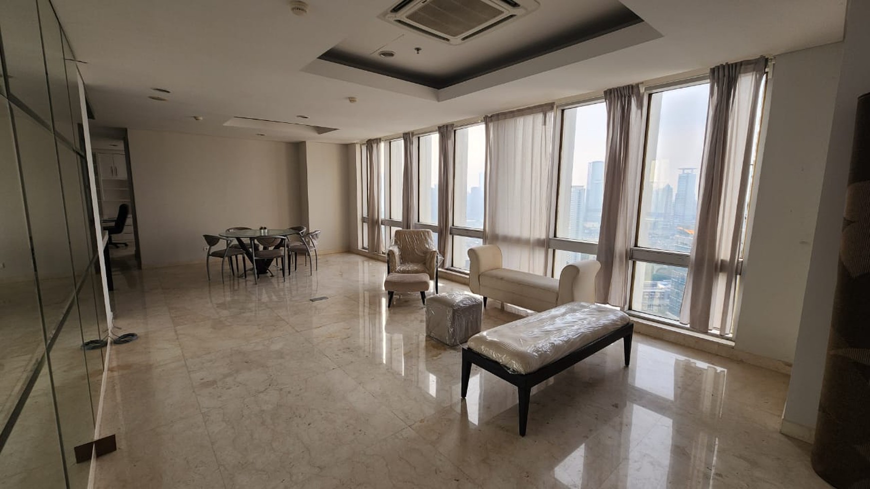 Dijual Apartemen The Grove Masterpiece, Mewah dan Luas