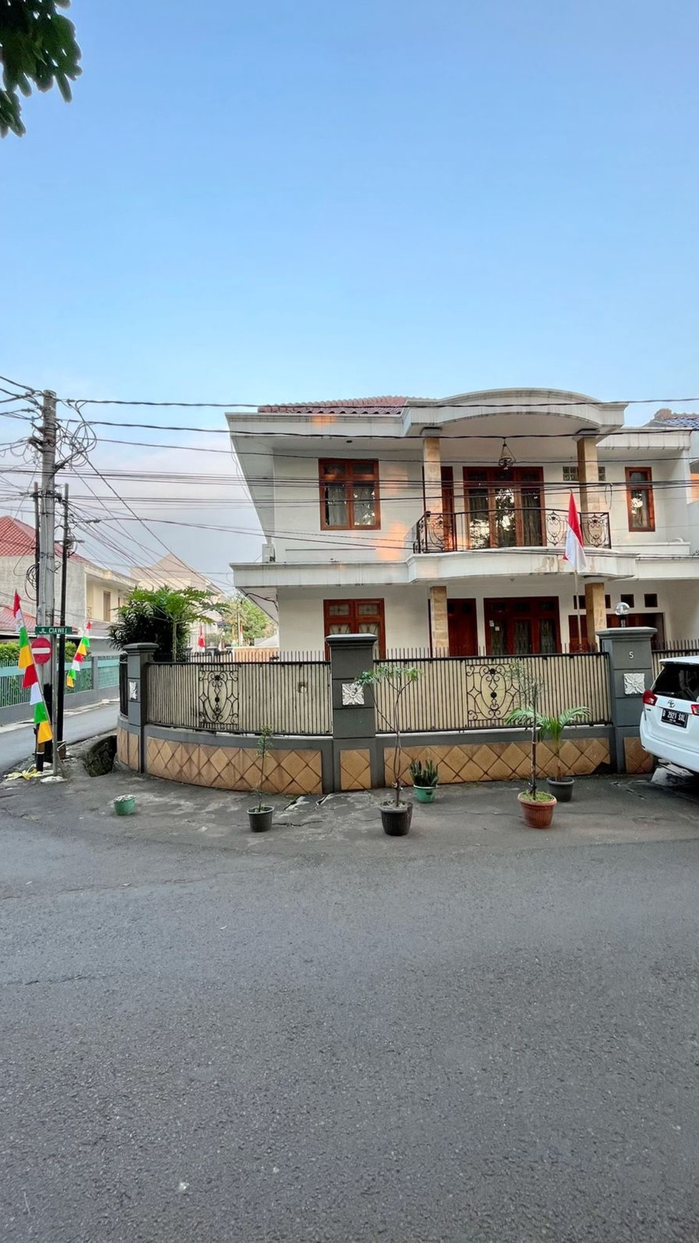 RUMAH DIJUAL JALAN CIRAGIL KEBAYORAN BARU JAKARTA SELATAN