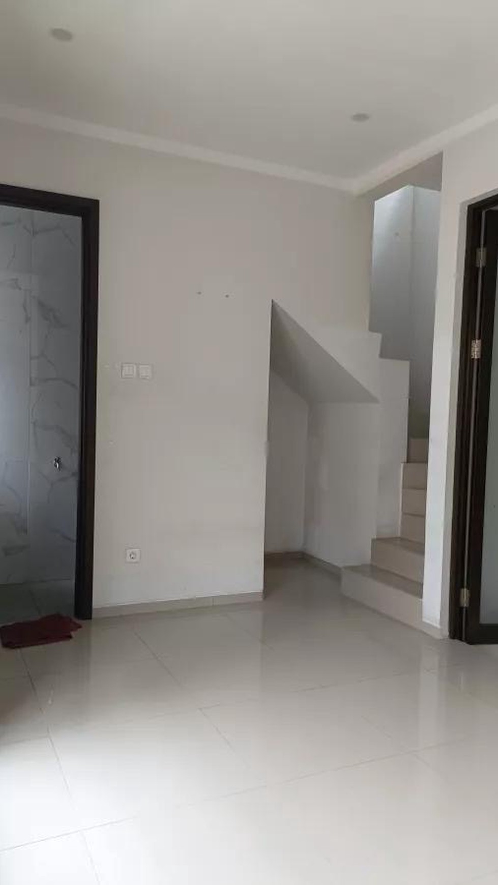 Rumah Minimalis Bagus Dalam Cluster Hot Sale di Graha Bintaro