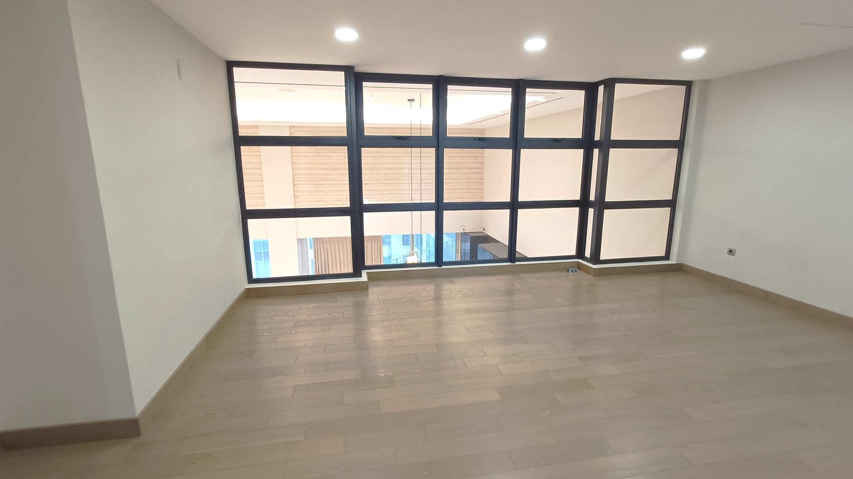 Apartemen Casablanca Tower 2  Penthouse di area yang stretegis dekat ke Mall Kota Casablanca, dekat ke Mega Kuningan, terawat