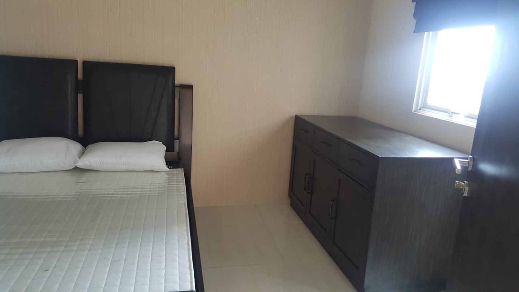 Disewakan Apartemen Full Furnished Murah Bagus di Puncak Bukit Golf PBG Surabaya Barat 