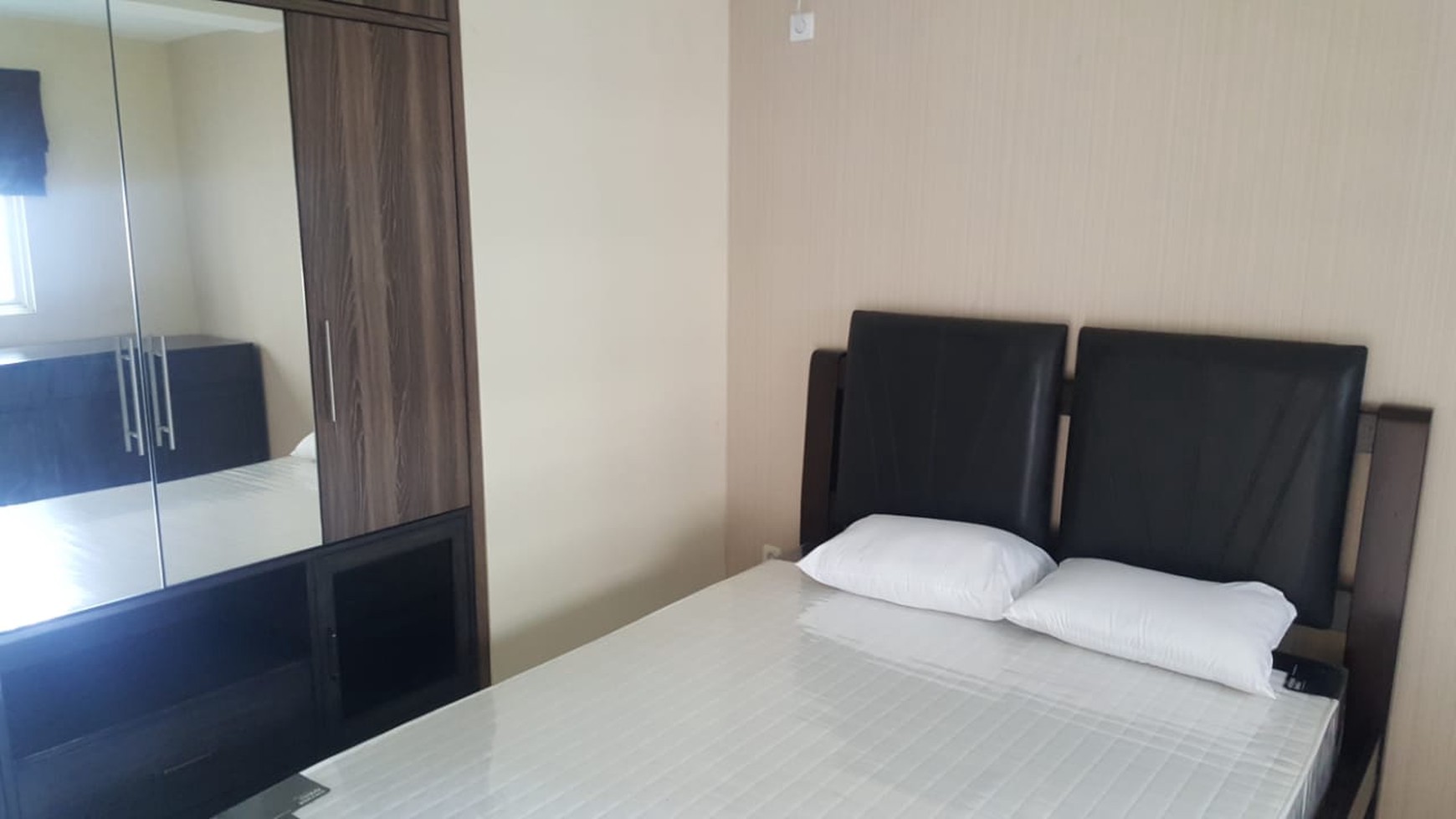 Disewakan Apartemen Full Furnished Murah Bagus di Puncak Bukit Golf PBG Surabaya Barat 