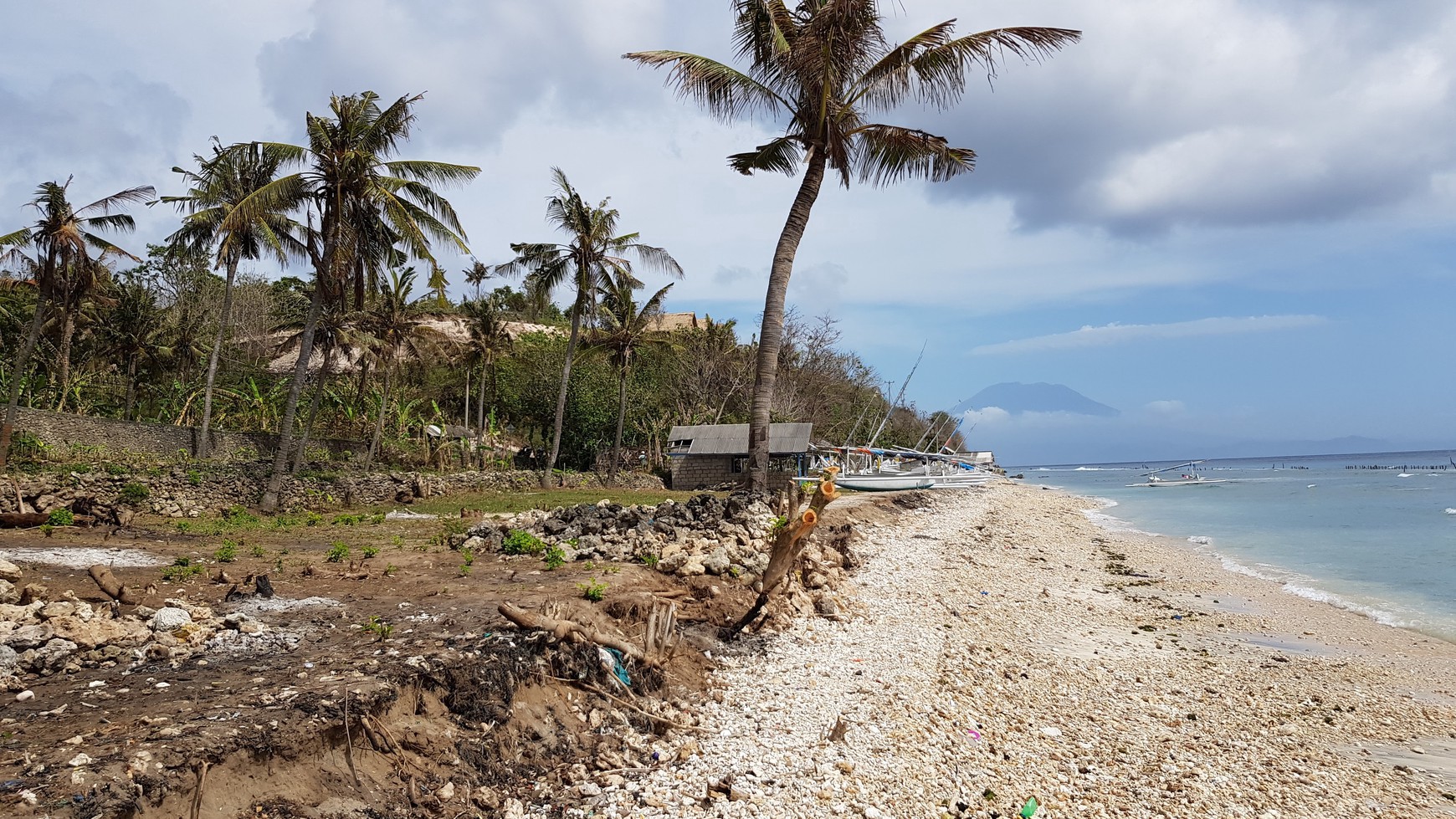 Freehold - Prime Beachfront Nusa Penida Land Ultimate Investment Opportunity