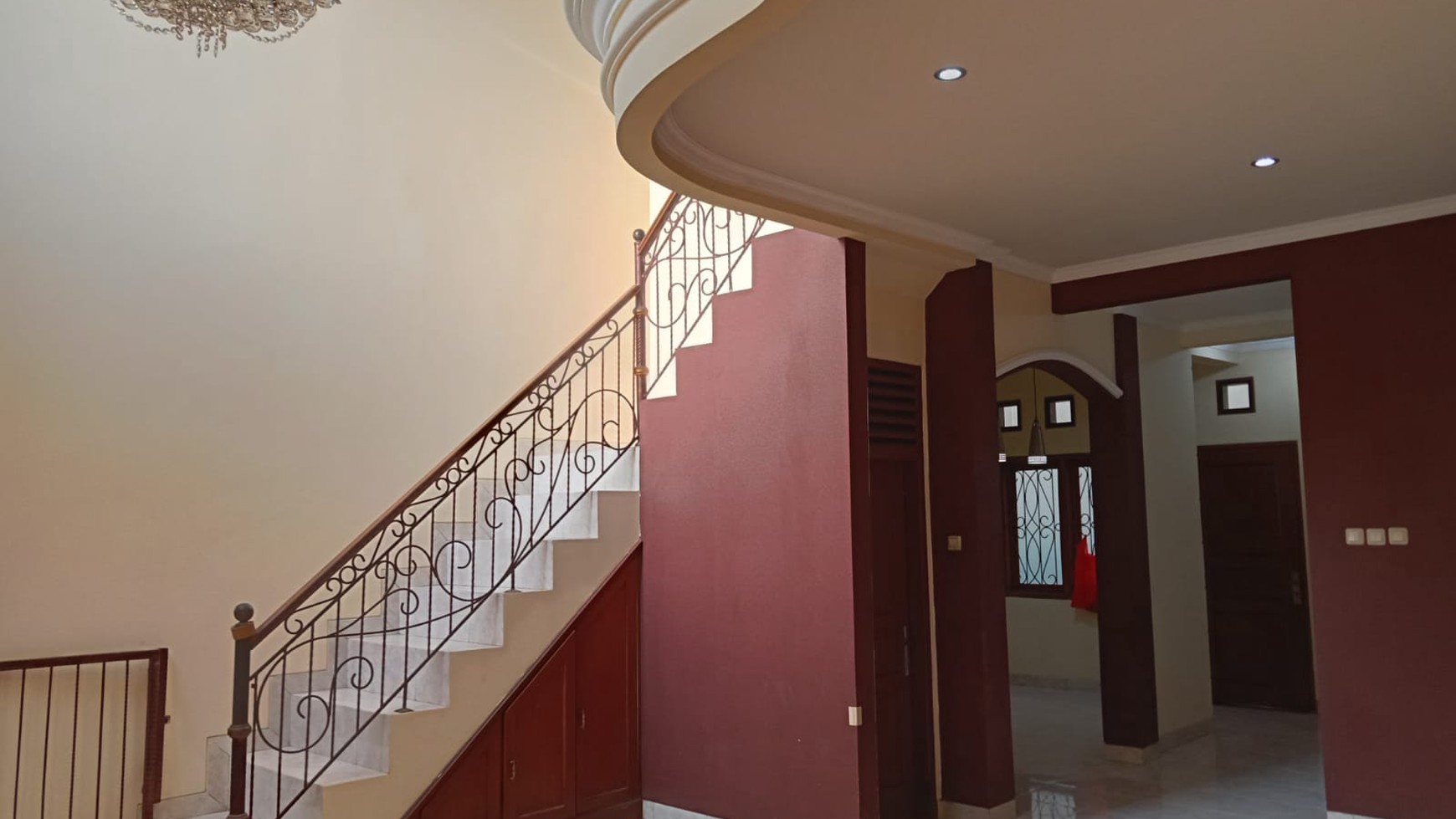 1595. Dijual Perumahan Islamic Village Cluster Villa Ilhami Kelapa Dua Karawaci Tangerang