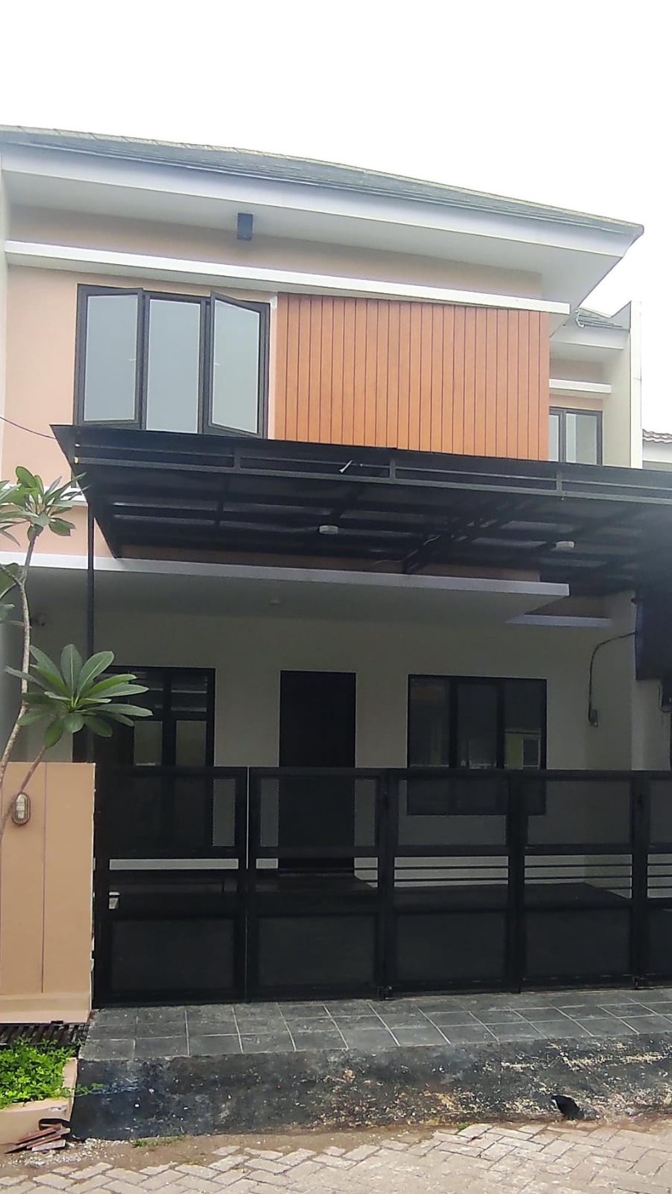 Rumah Minimalis Brand New Harga Bagus di Graha Bintaro Jaya