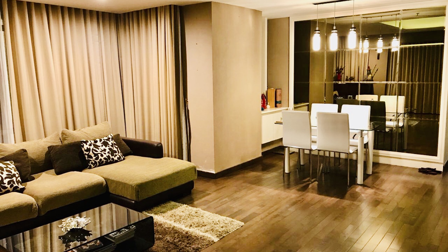 APARTEMEN ROYAL MEDITERANIA GARDEN, JAKARTA BARAT