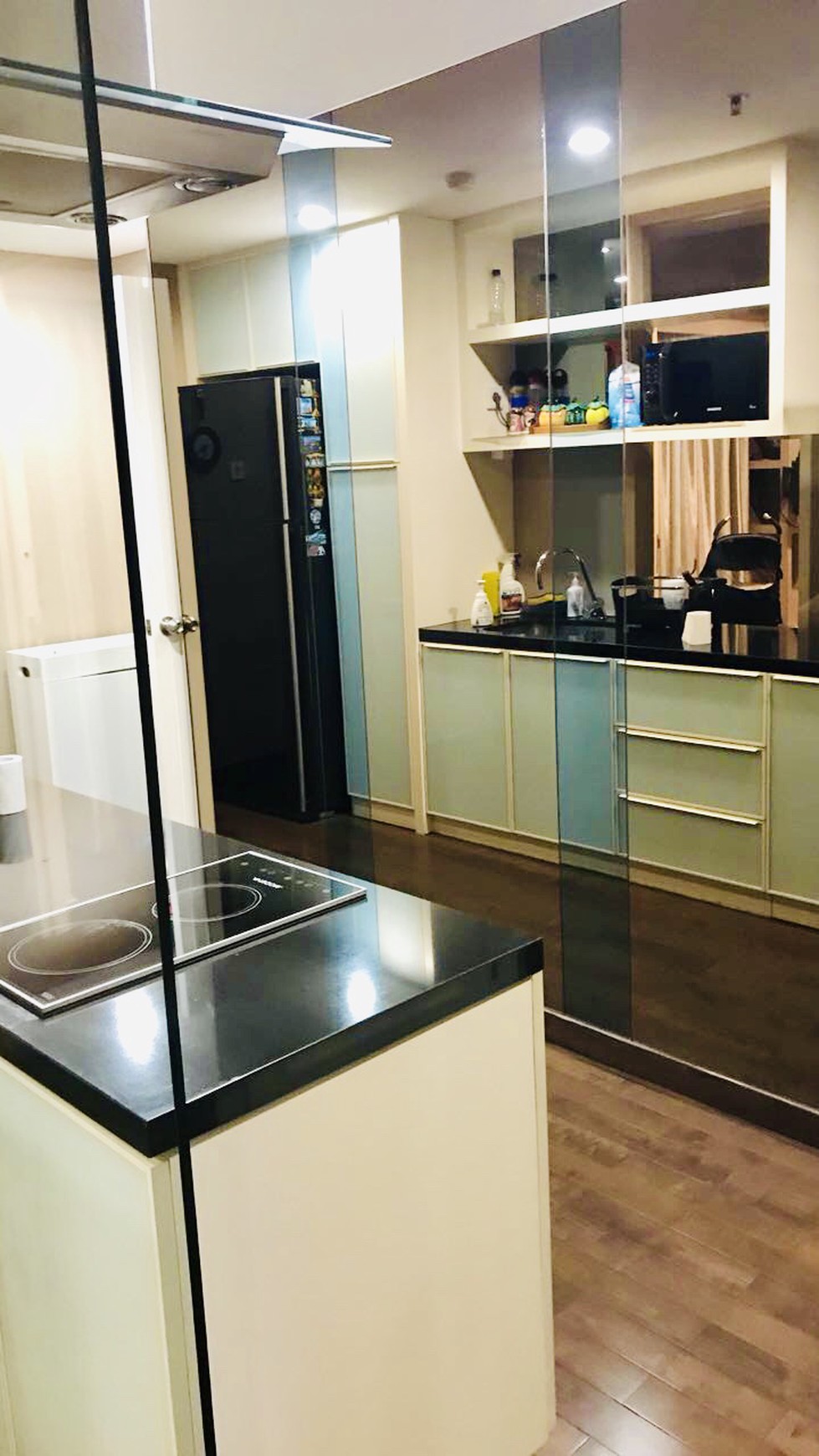 APARTEMEN ROYAL MEDITERANIA GARDEN, JAKARTA BARAT