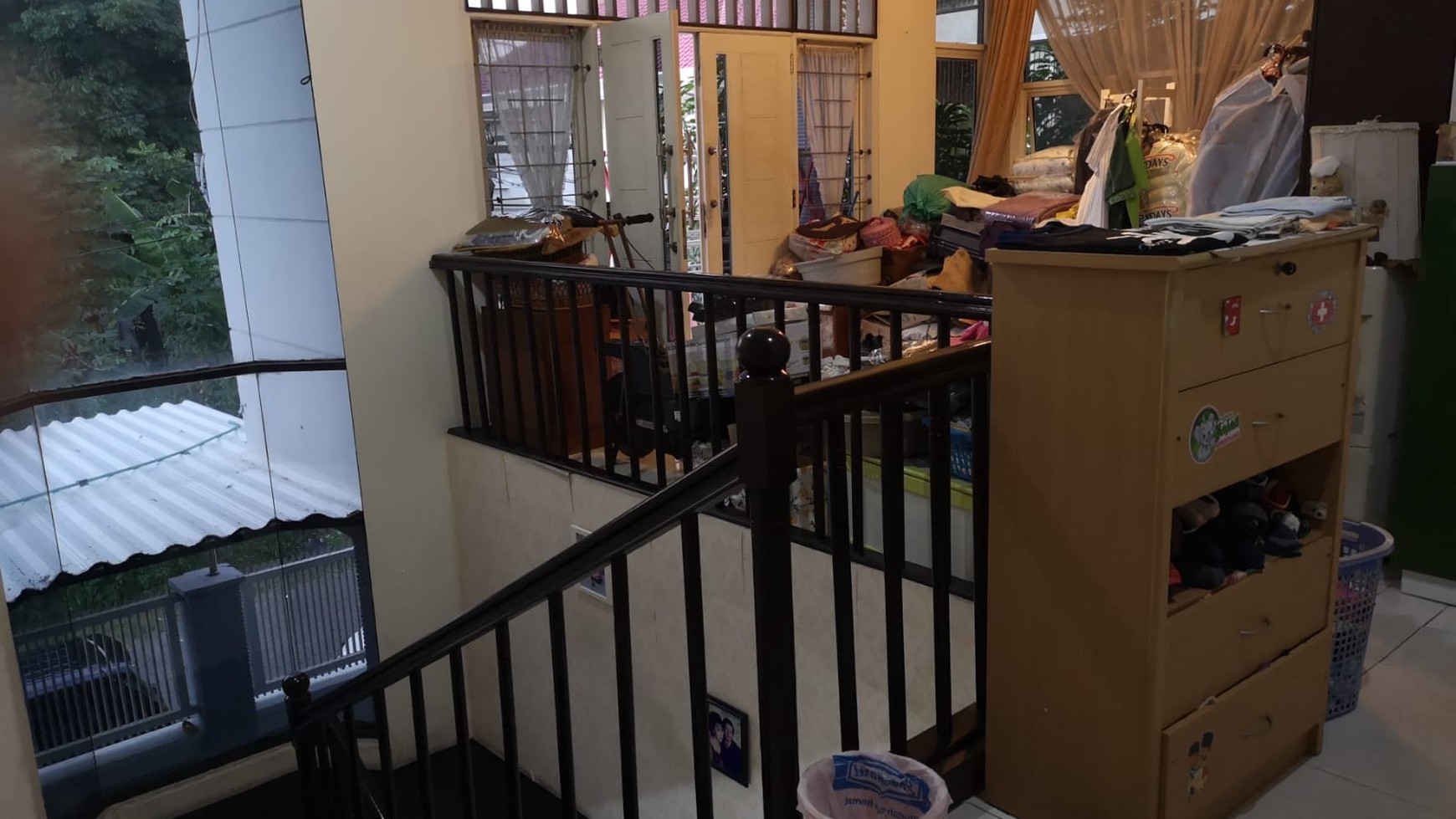 Rumah Dijual Jalan Simpang Darmo Permai Selatan Surabaya Semi Furnished Rumah Hook 2 Lantai