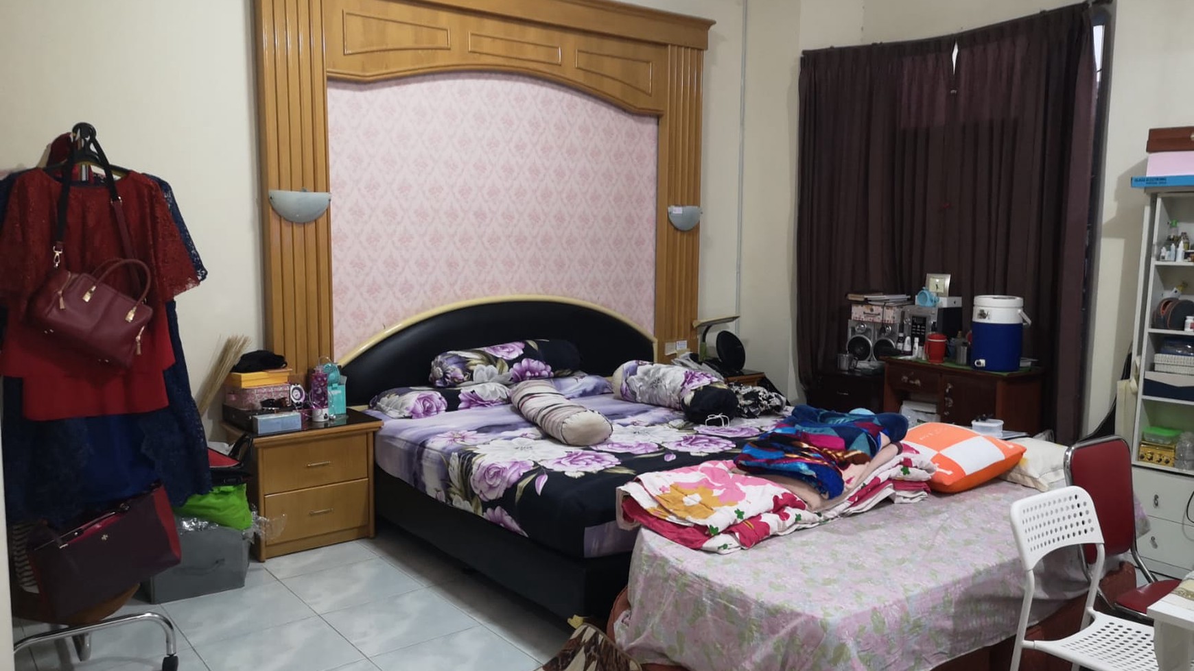 Rumah Dijual Jalan Simpang Darmo Permai Selatan Surabaya Semi Furnished Rumah Hook 2 Lantai