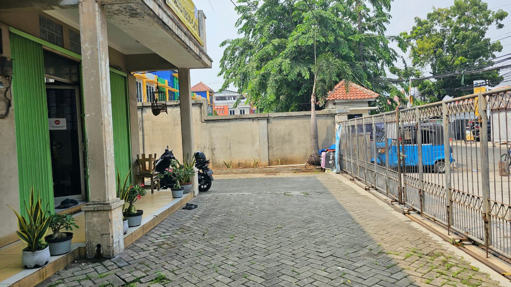 Tanah dan bangunan jalan panjang , cipulir - Kebayoran lama