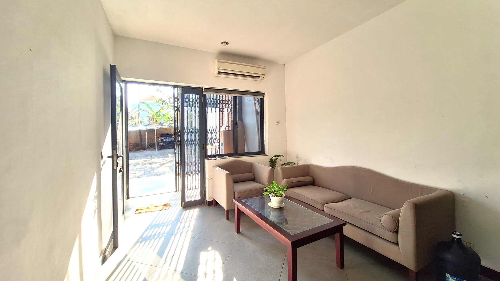 FOR SALE IN BALE YOGA RESIDENCE SANUR 1.5 KM FROM MERTASARI BEACH