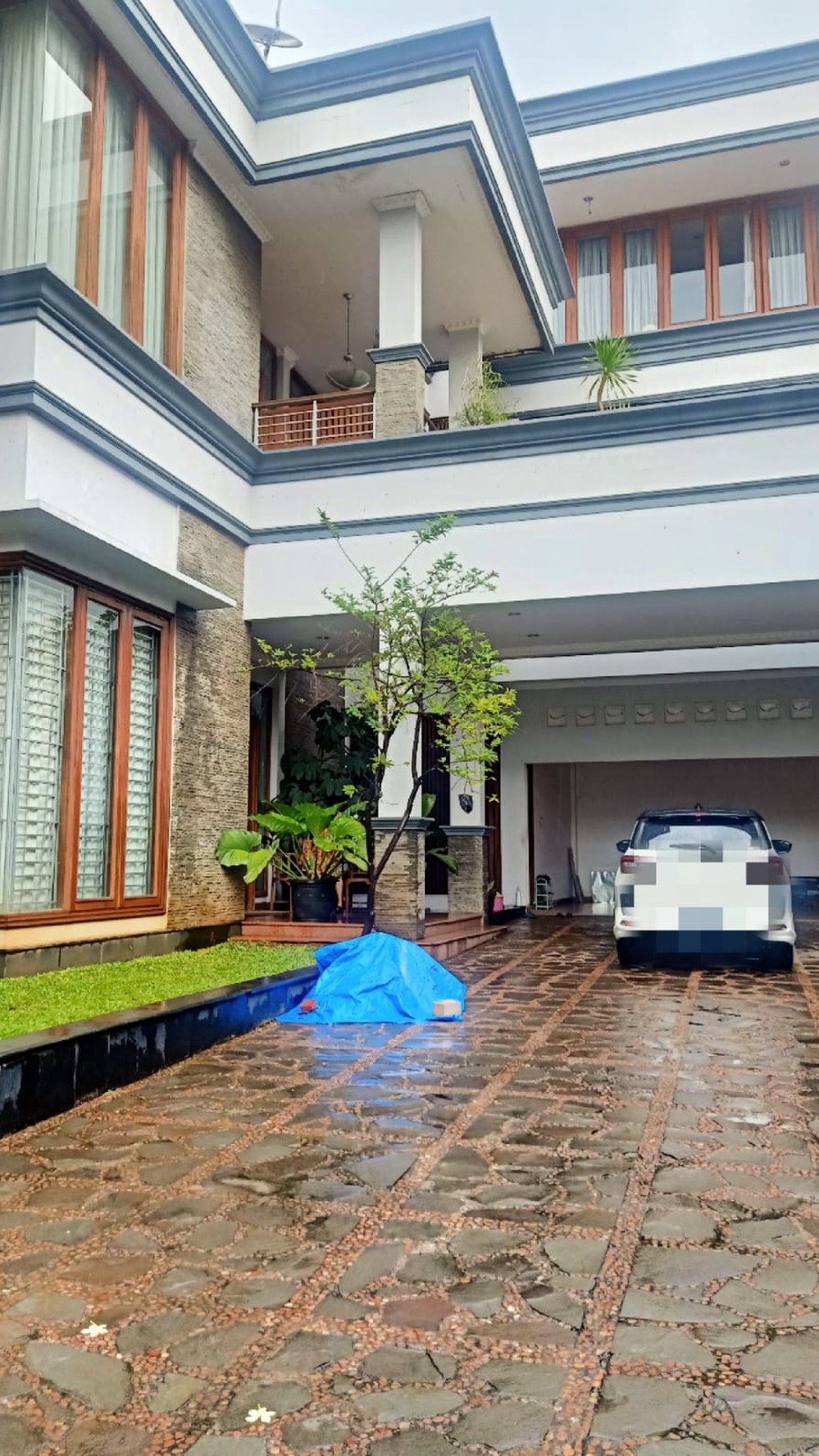 Jual Sewa Rumah Hook Furnished 2 Lantai di Gading Kusuma Kelapa Gading 