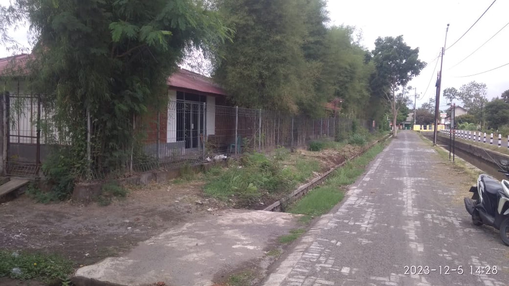 Dijual Tanah Pekarangan Luas 500 Meter Persegi Lokasi Maguwoharjo 