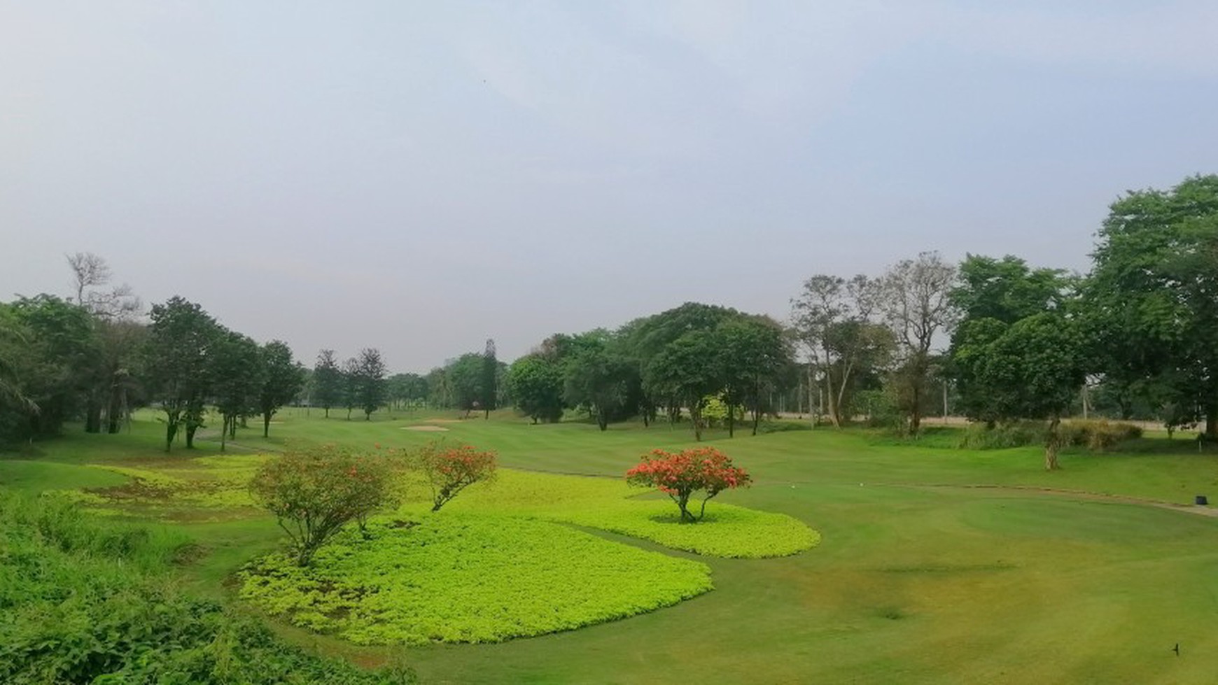Paramount Hill Golf Residence kavling siap bangun