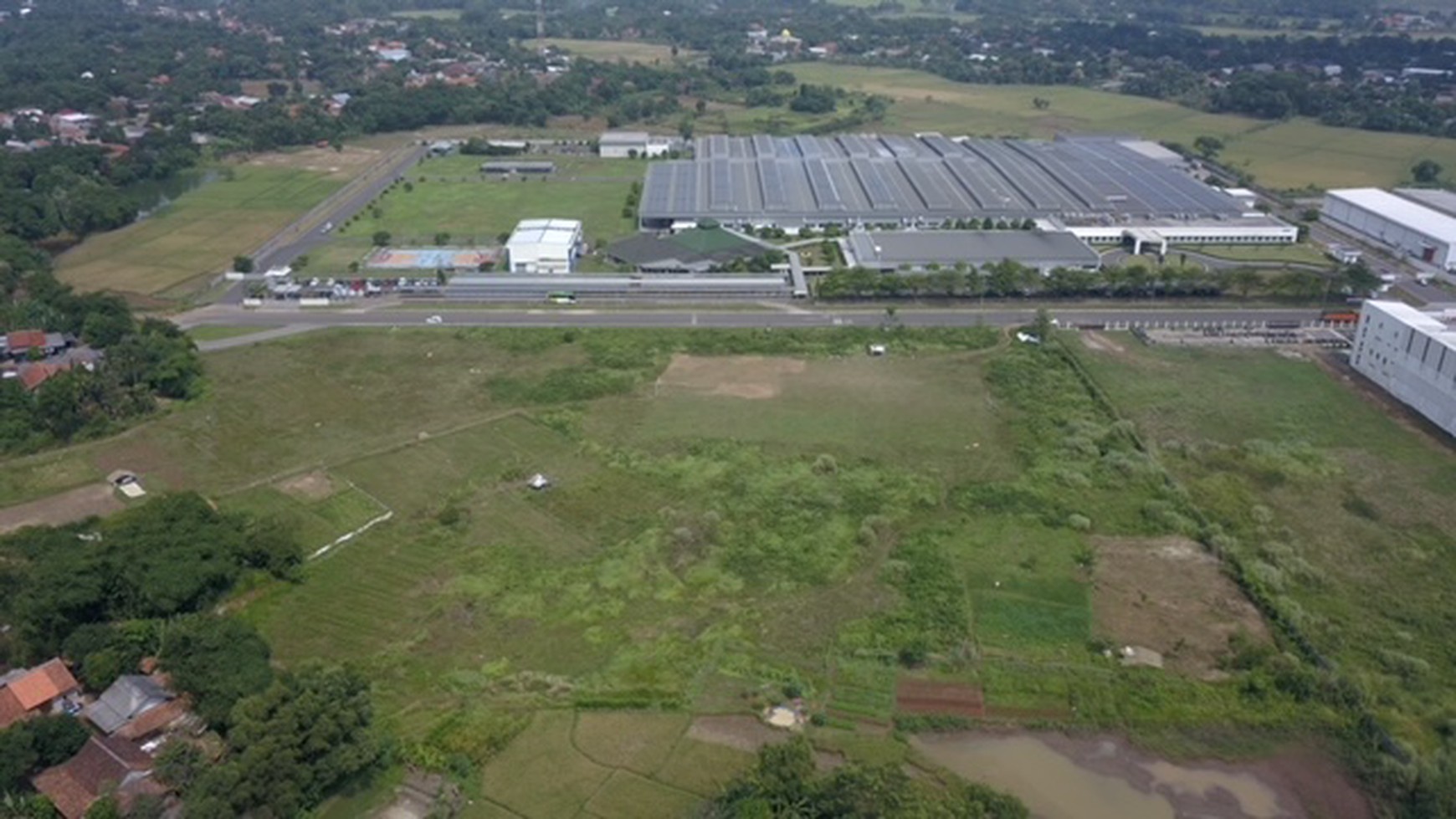 Tanah Kawasan Industri bentuk Kotak MM2100 Jl. Selayar, Cibitung Luas 2,5 Ha