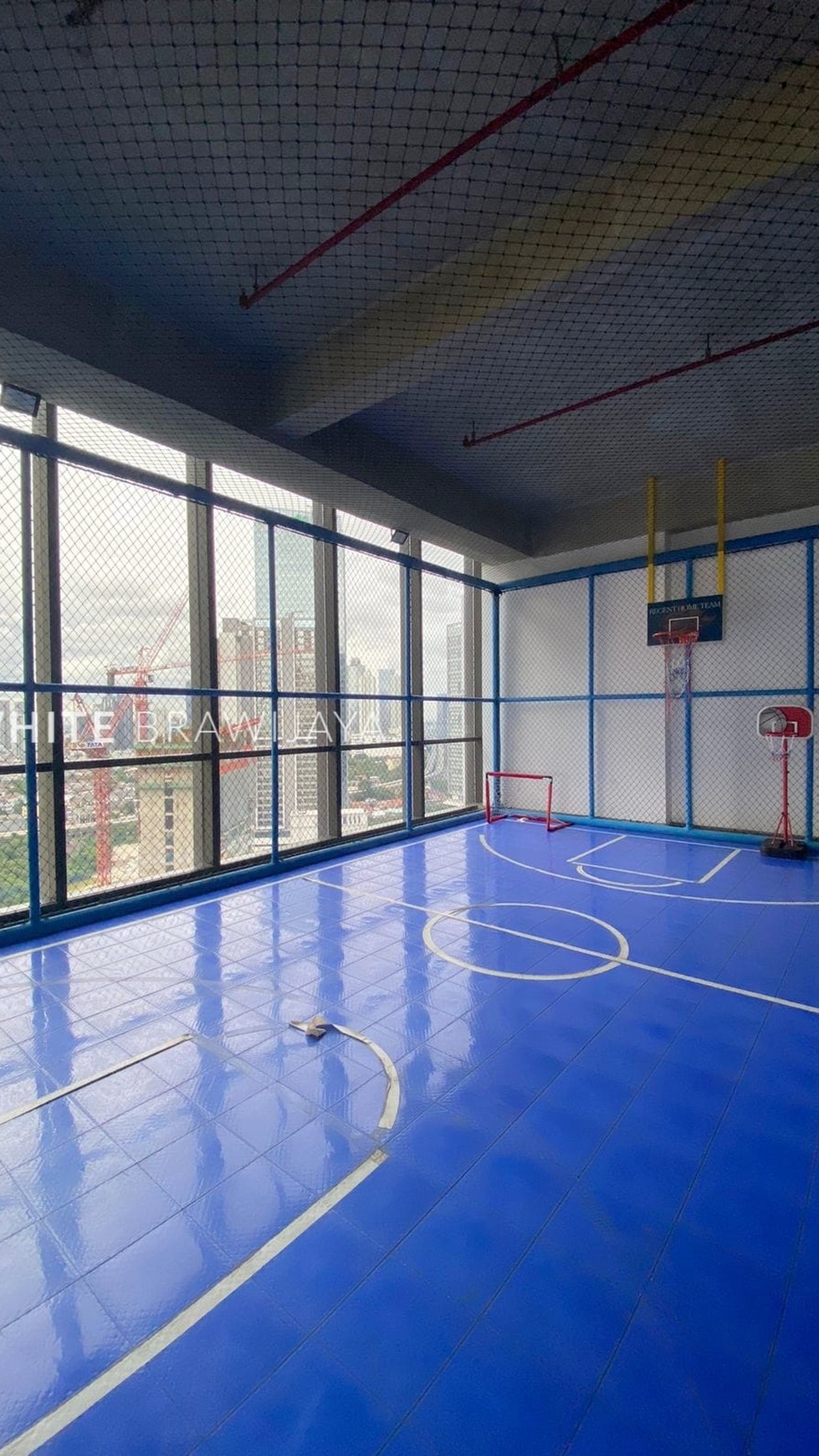 Exclusive & Luxurious PENTHOUSE