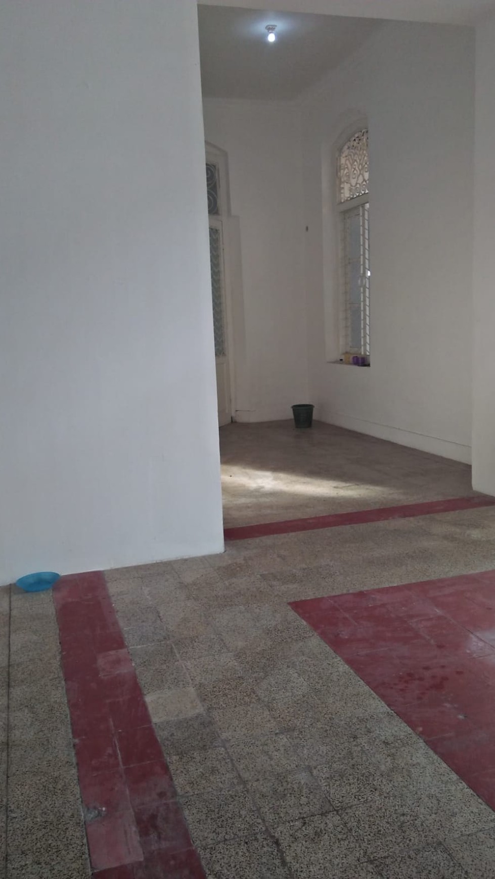 1572. Dijual Rumah Nias (daerah Gubeng) Surabaya Pusat