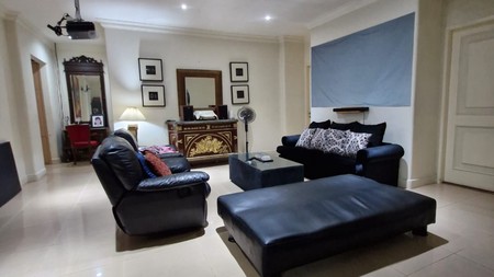 Jual Rumah + Tempat Usaha Kemang 