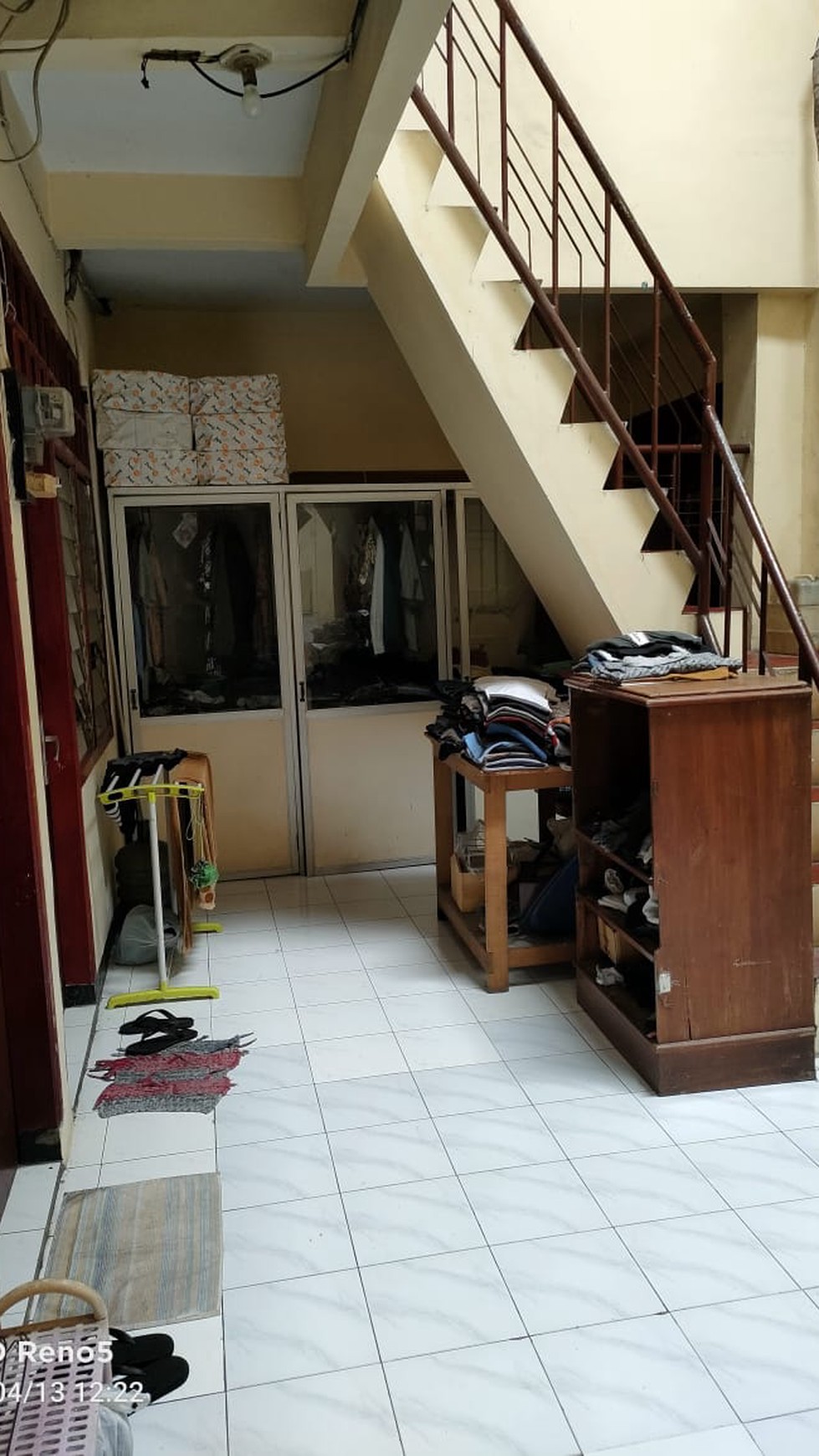 1568. Rumah kost Jl. Siwalankerto Permai I Surabaya Selatan