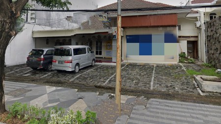 1562. Dijual Raya Dharmahusada Indah Surabaya Timur 