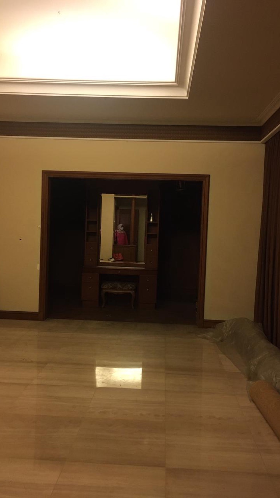Rumah Tanah Luas Lokasi Exclusive Pondok Indah Jakarta Selatan