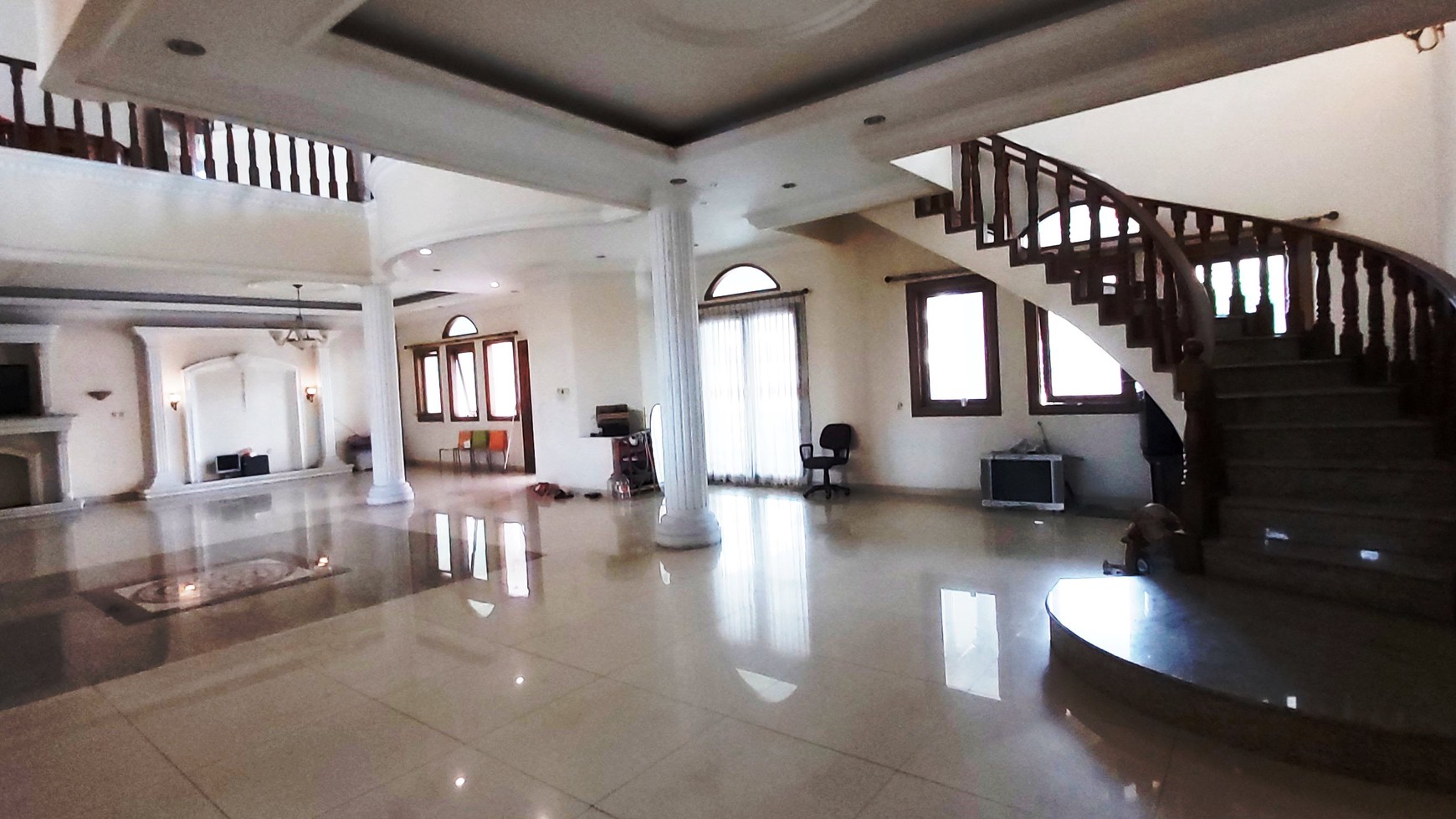 Dijual Cepat Rumah Mewah dengan Rooftop di Cilandak dekat Cipete CITOS / Luxury House ( with spacious Rooftop ) For Sale in Cipete Cilandak #DD