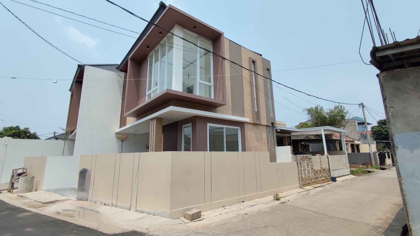 Rumah Bagus 2 Lantai Bumi Puspitek Asri
