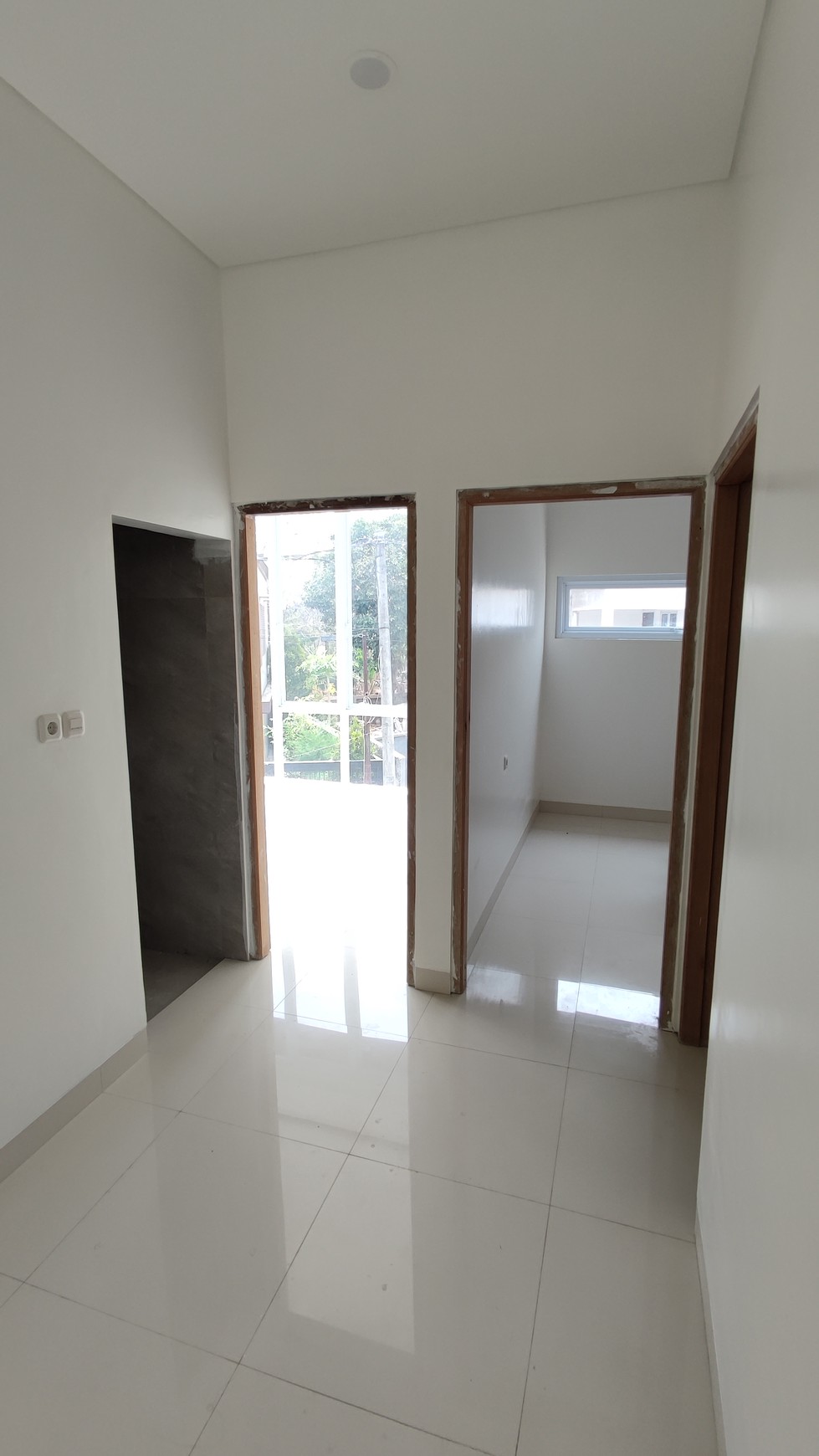 Rumah Bagus 2 Lantai Bumi Puspitek Asri