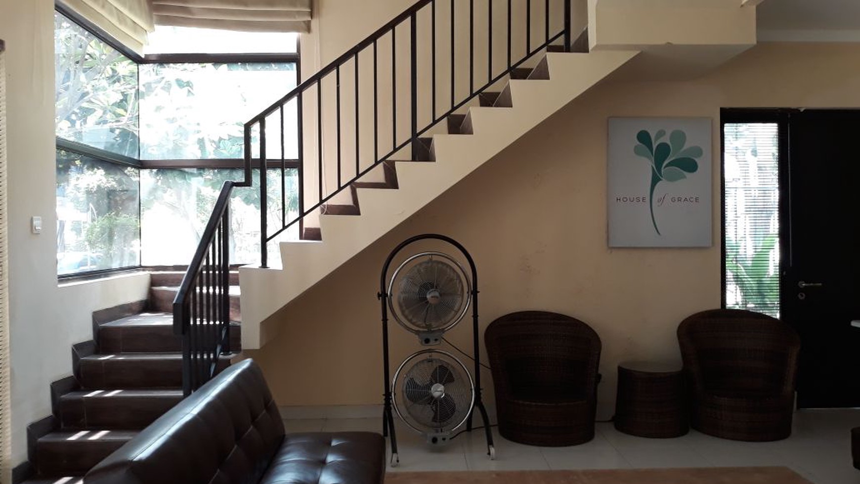 Rumah siap huni,dalam cluster,bagus, sektor 9 bintaro jaya.