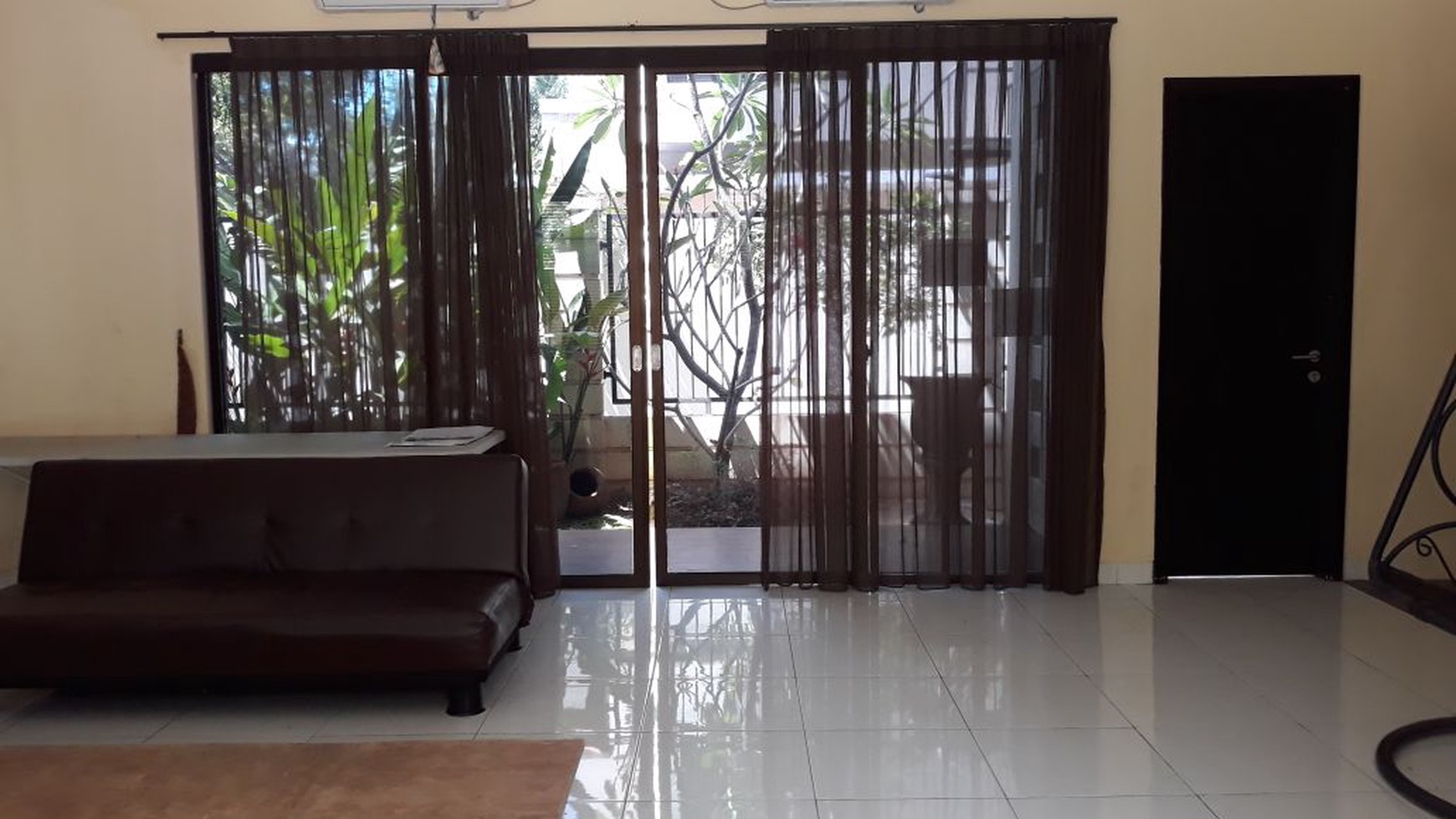 Rumah siap huni,dalam cluster,bagus, sektor 9 bintaro jaya.