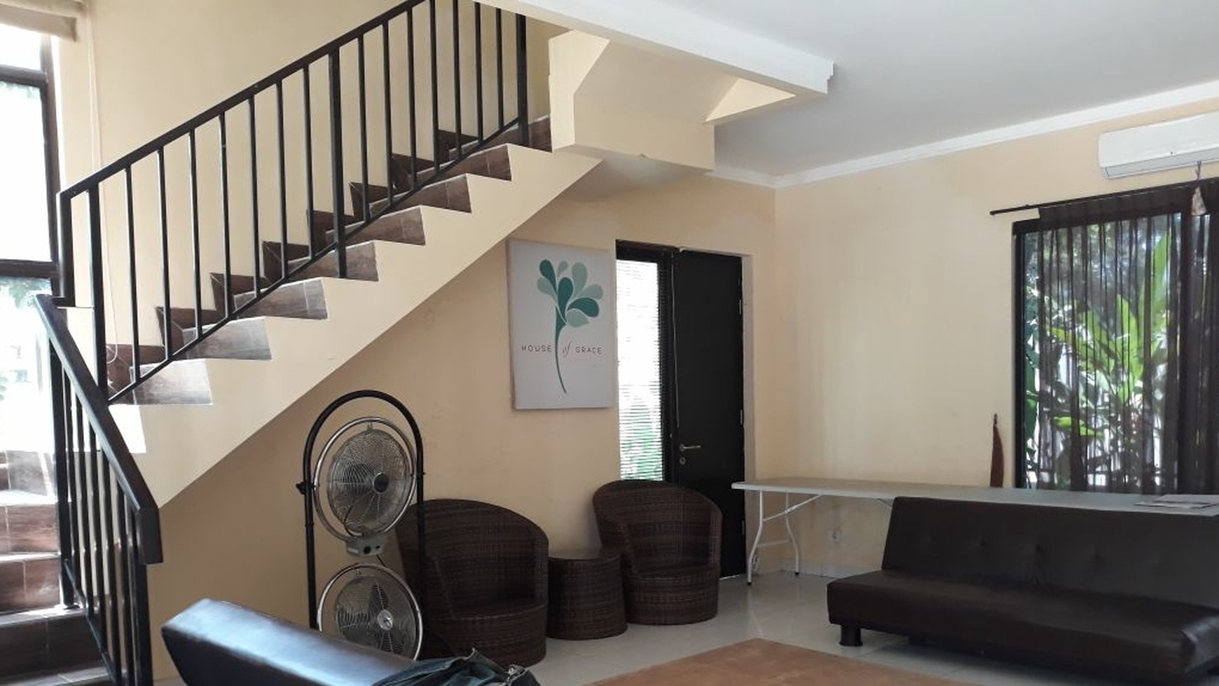 Rumah siap huni,dalam cluster,bagus, sektor 9 bintaro jaya.