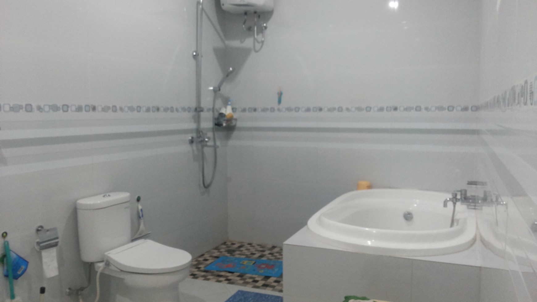 Rumah Luas Keren Diarea Jl P.Antasari+S.Poll Akses Toll JORR