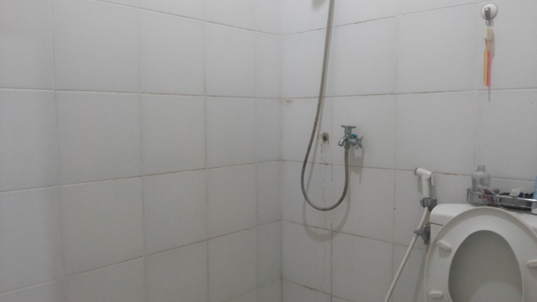 Rumah Luas Keren Diarea Jl P.Antasari+S.Poll Akses Toll JORR