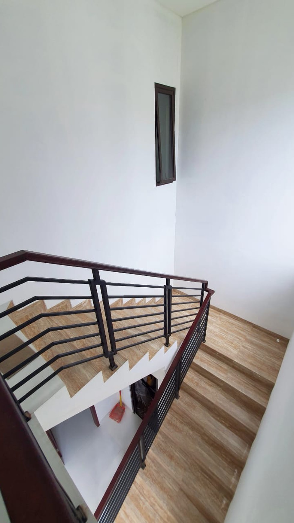 Rumah Baru Diarea Cluster Pangkalan Jati Akses Toll Deseri&JORR 