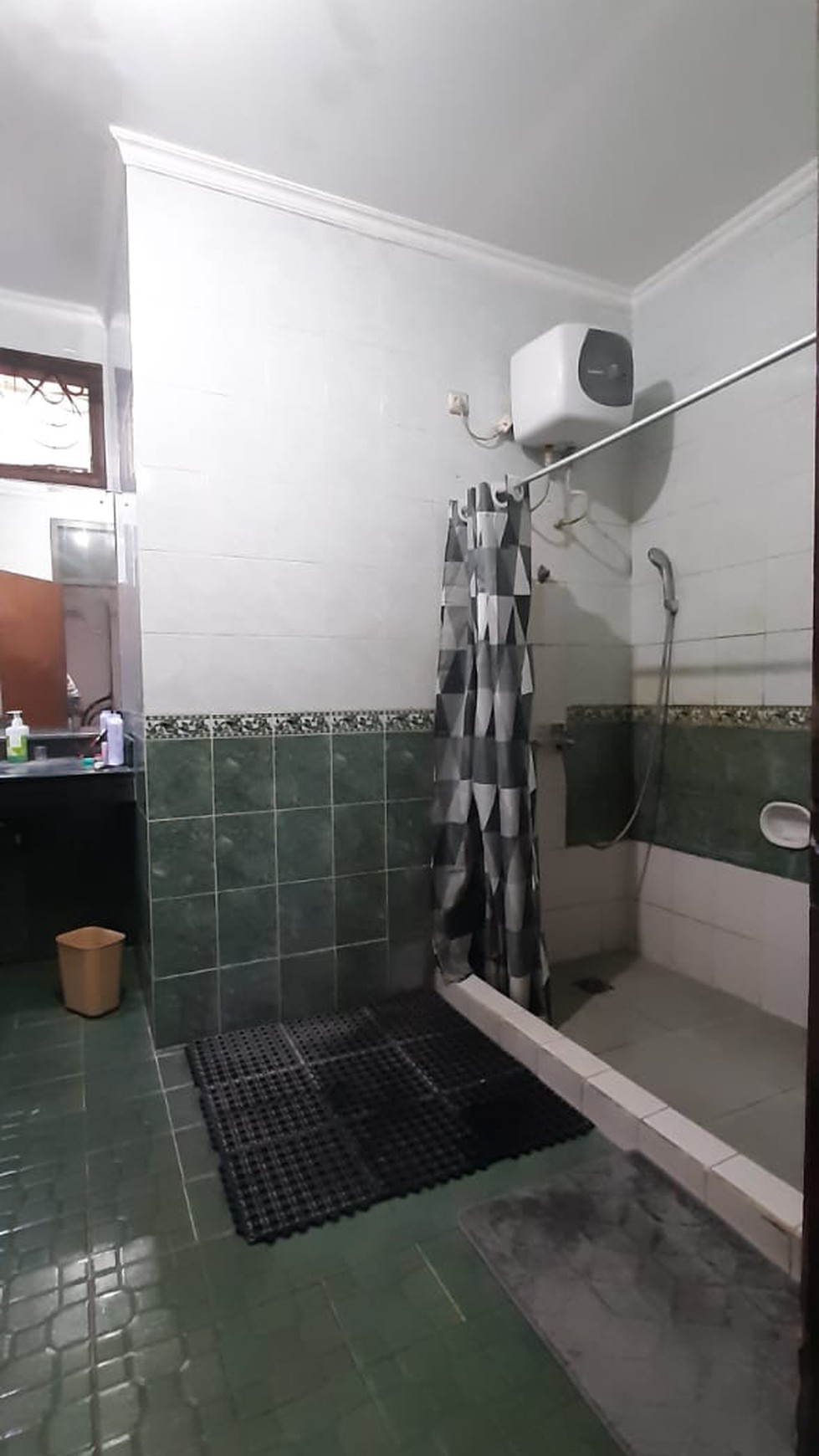 Rumah Luas Bagus Diarea Bumi Bintaro Permai Dekat Akses Toll 