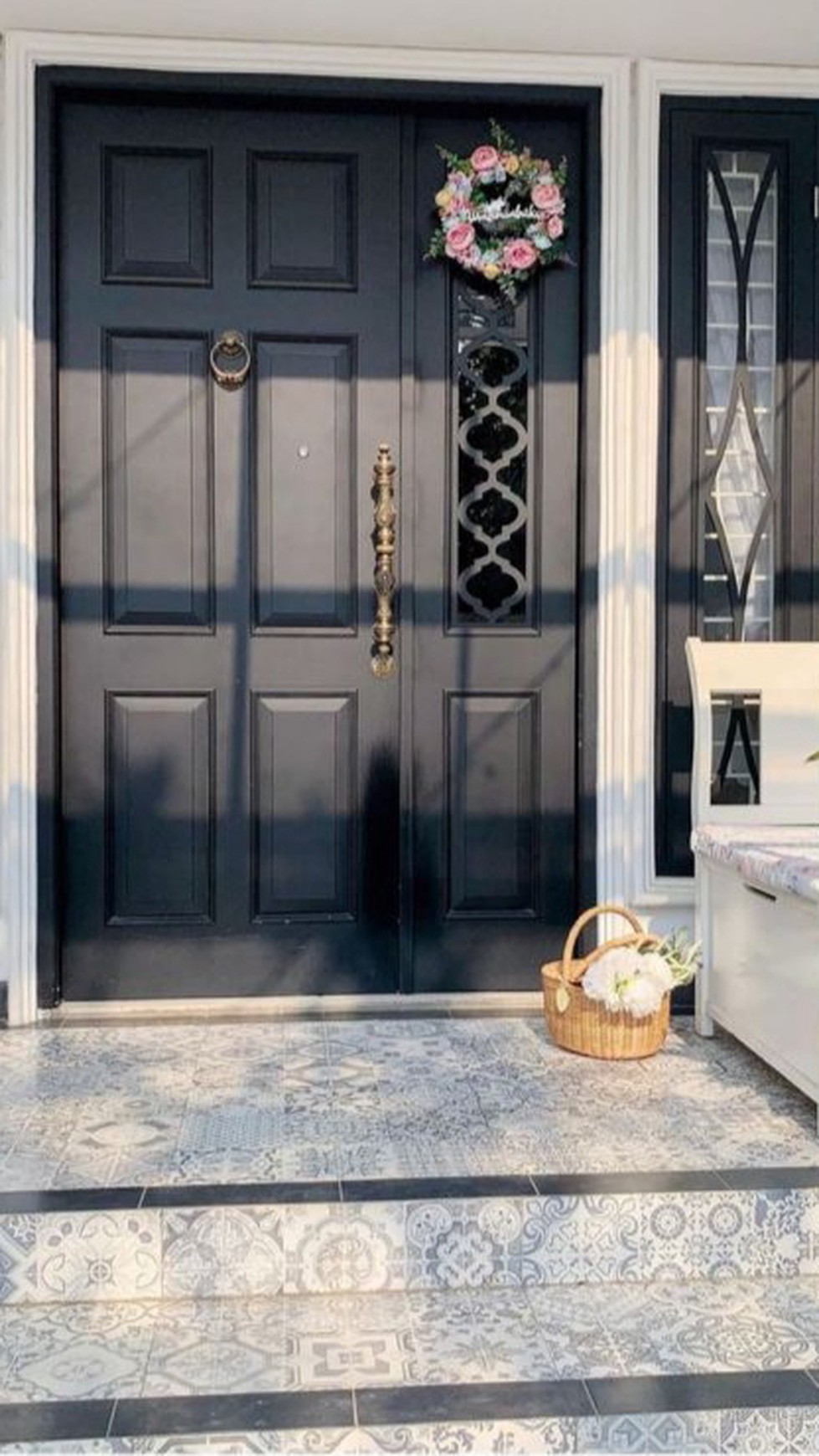 Rumah Modern Clasic 3Lantai Saja Dekat Akses Tol Diarea Bintaro 