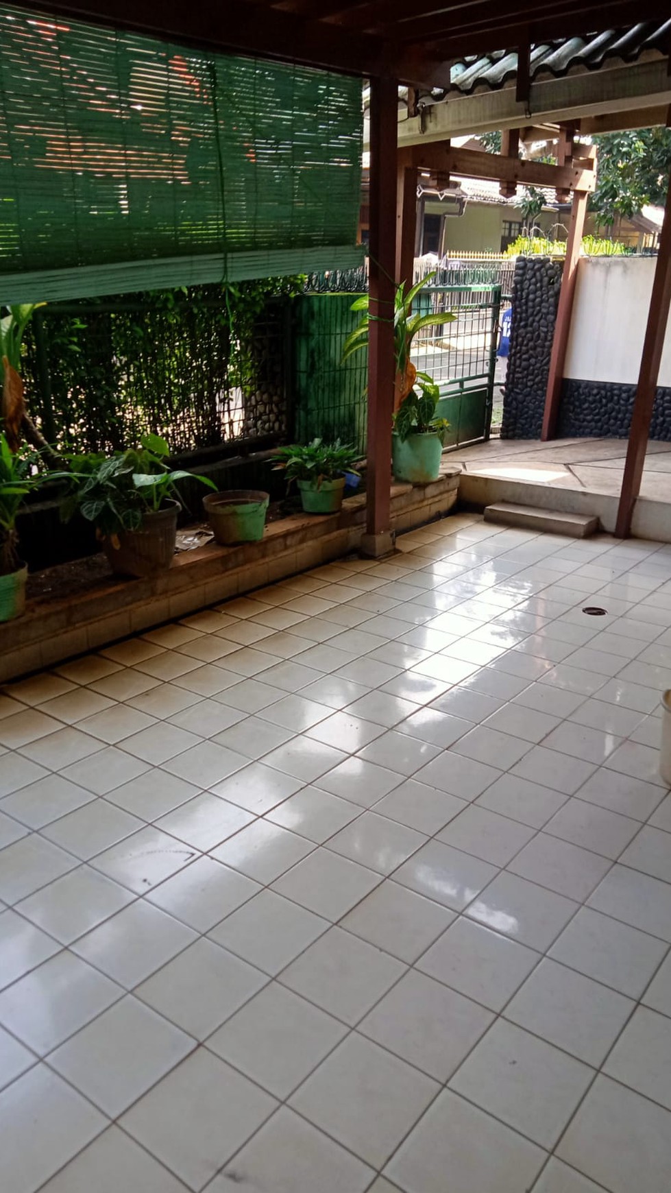 Rumah Standari Siap Huni Diarea Komplek Puri Flamboyan Rempoa