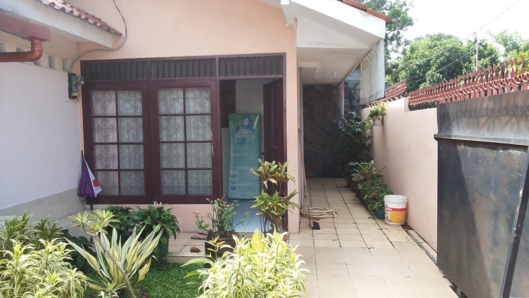 Rumah Lama Diarea Rempoa Dekat Bintaro Jaya &  Akses Gate Tol Veteran