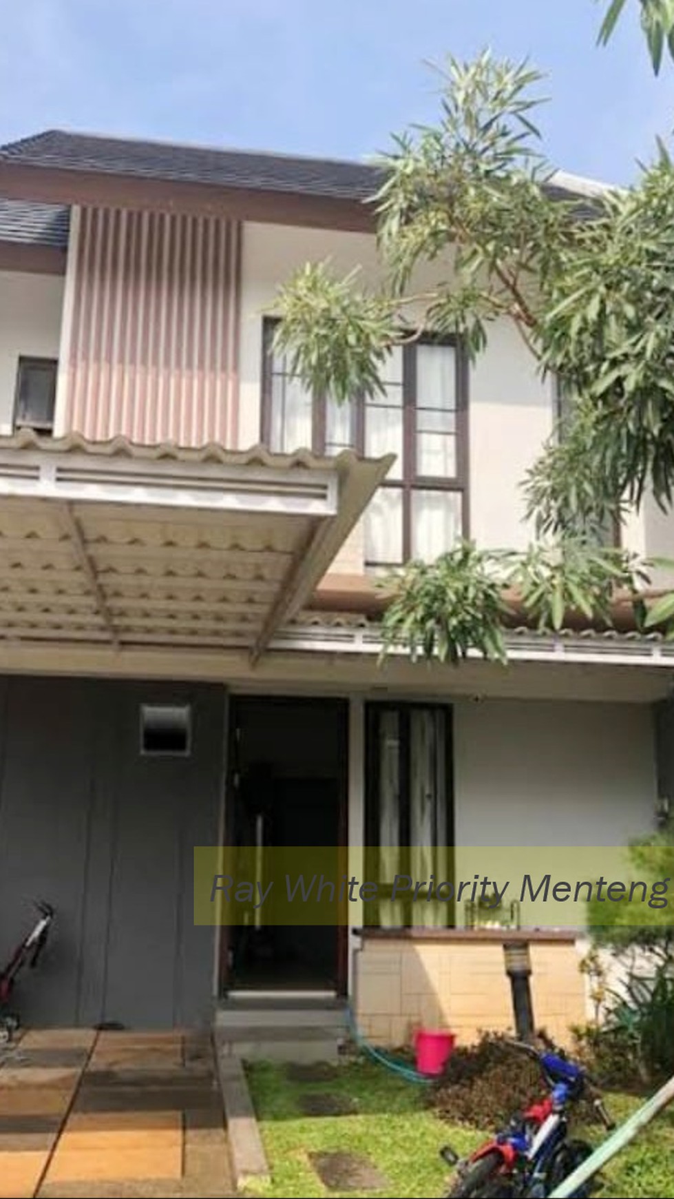 Rumah di Lokasi Strategis, di dalam cluster, The Mozia, BSD City, Tangerang Selatan