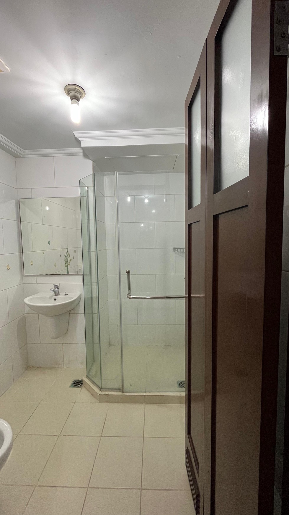 Disewakan Apartemen Waterplace Tower B, Type 2BR. Surabaya