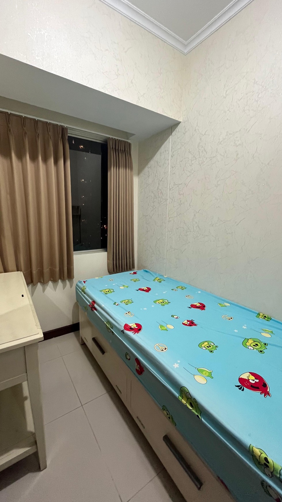 Disewakan Apartemen Waterplace Tower B, Type 2BR. Surabaya