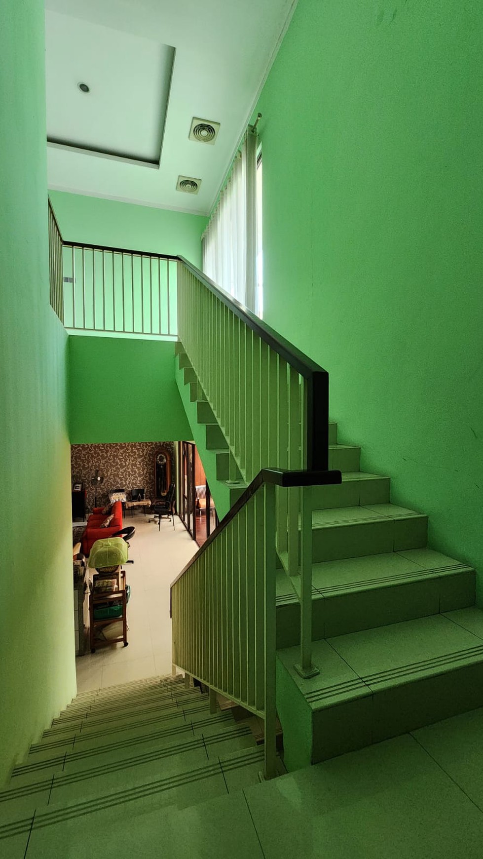 Rumah Bagus, Nyaman dan Siap Huni Asri  di Kebayoran Villas, Bintaro Jaya, Sektor 7