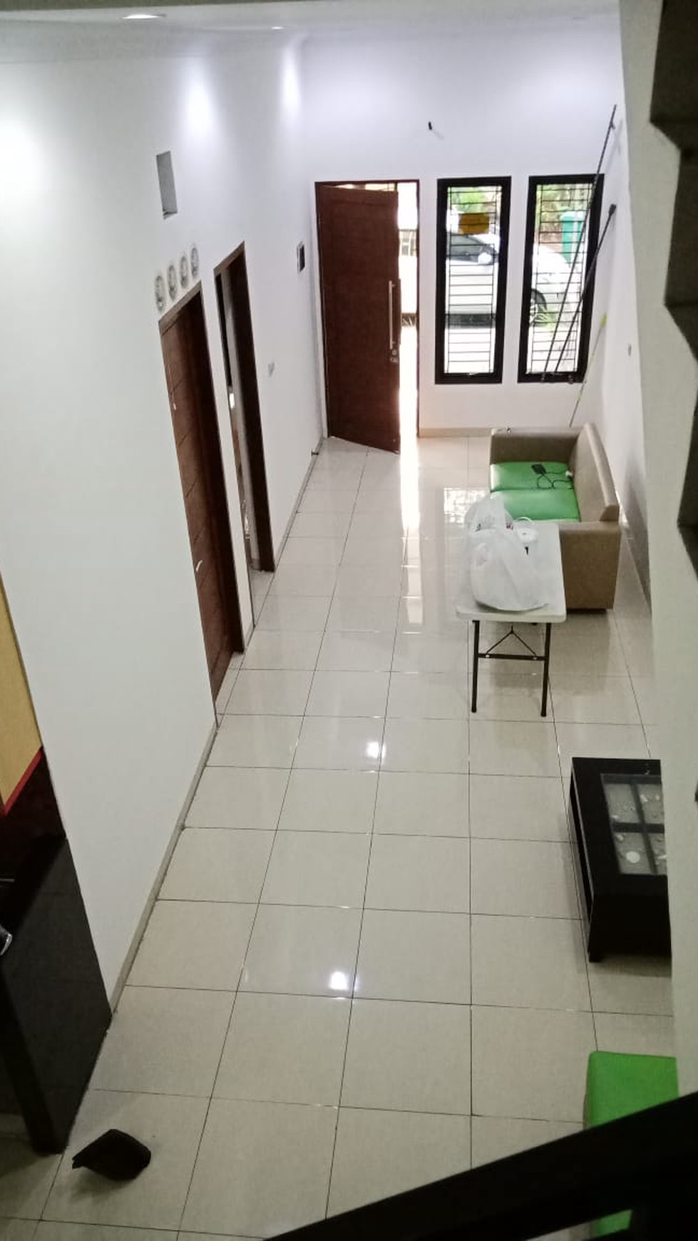 Disewakan murah rumah di Taman Imam Bonjol JL. Batam Lippo Karawaci Tangerang