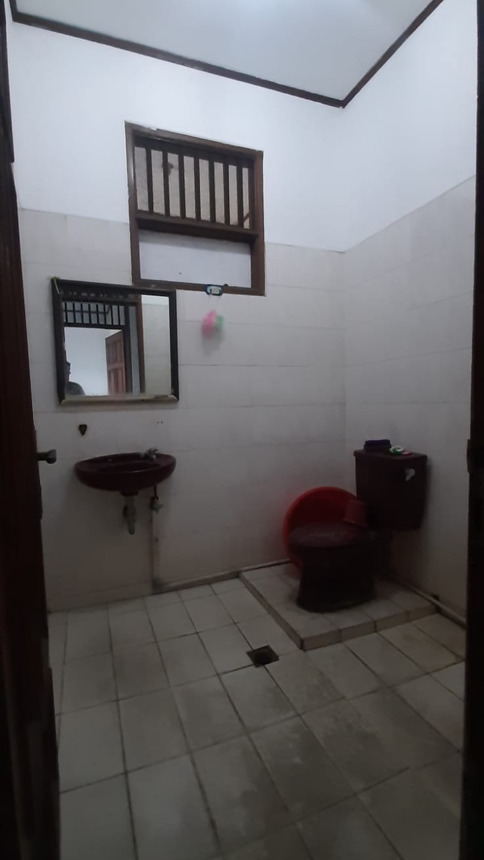 Rumah Bagus Siap Huni Dekat Jl Utama & Kampus Kampus STAN Di Area Bintaro 3 